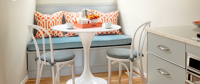 K&L Interiors / Spruce Street Kitchen Nook