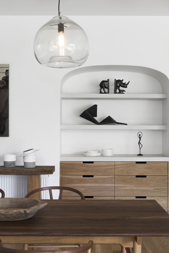 Thins we Love Built Ins Meme Design